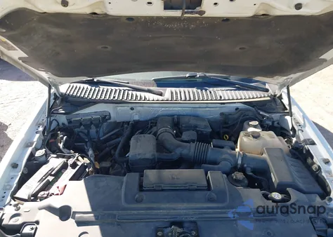 2013 Ford Expedition Limited from USA, damaged, VIN 1FMJU2A53DEF43653